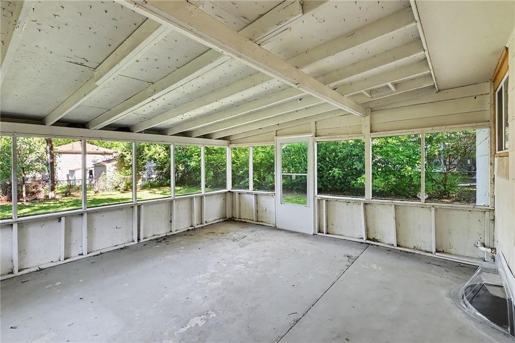 9318 Palmer Avenue — photo 15