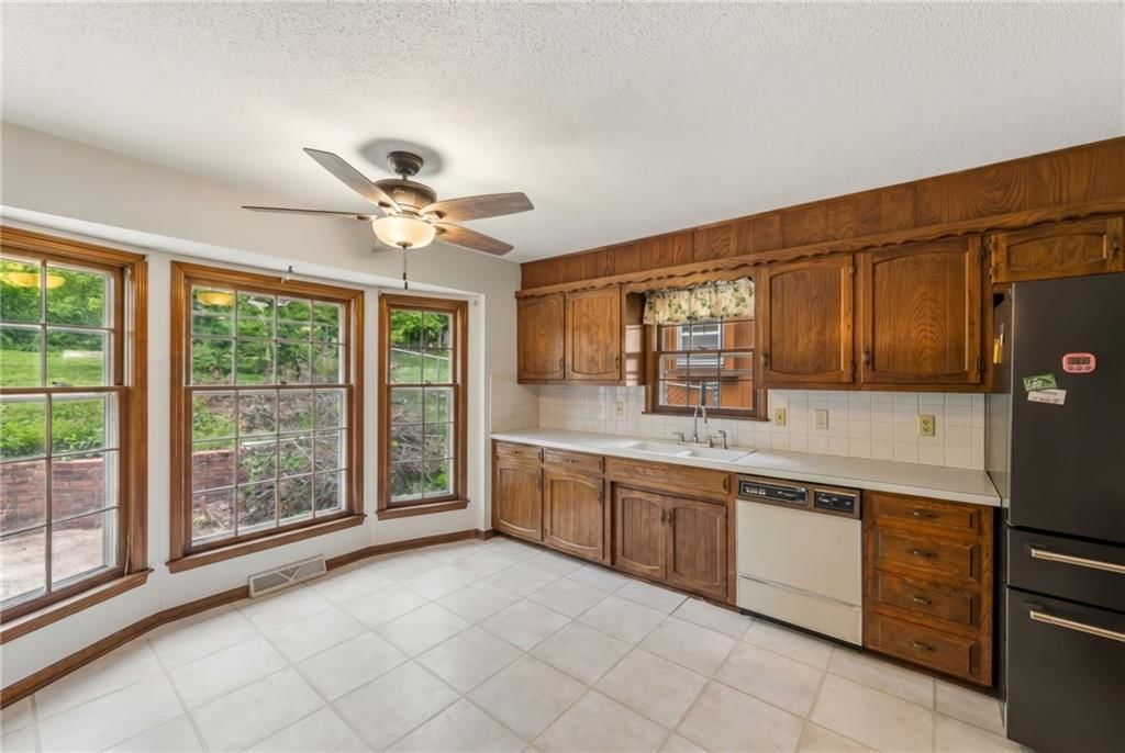6820 Wildwood Drive — photo 14