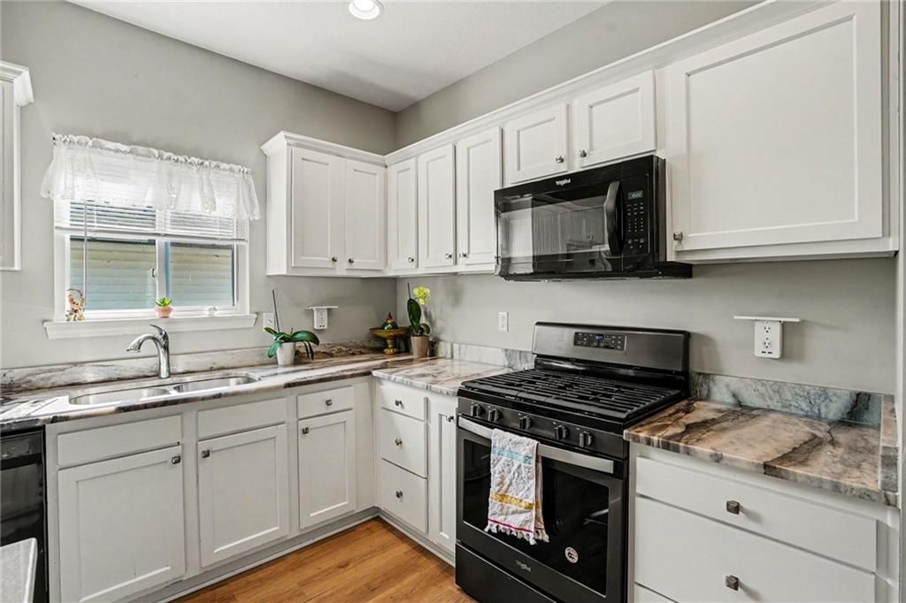 7728 NW 124th Street — photo 10