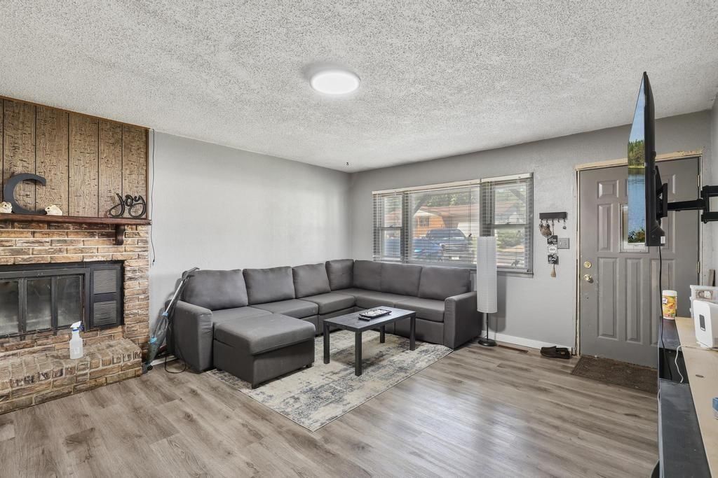 1304 S Little Street — photo 4