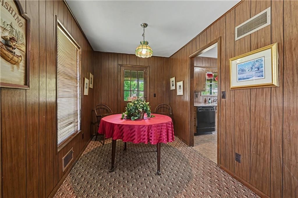 21 X Gaslight Lane — photo 17