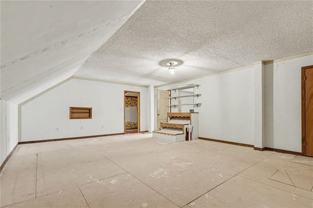 107 E Santa Fe Trail — photo 40