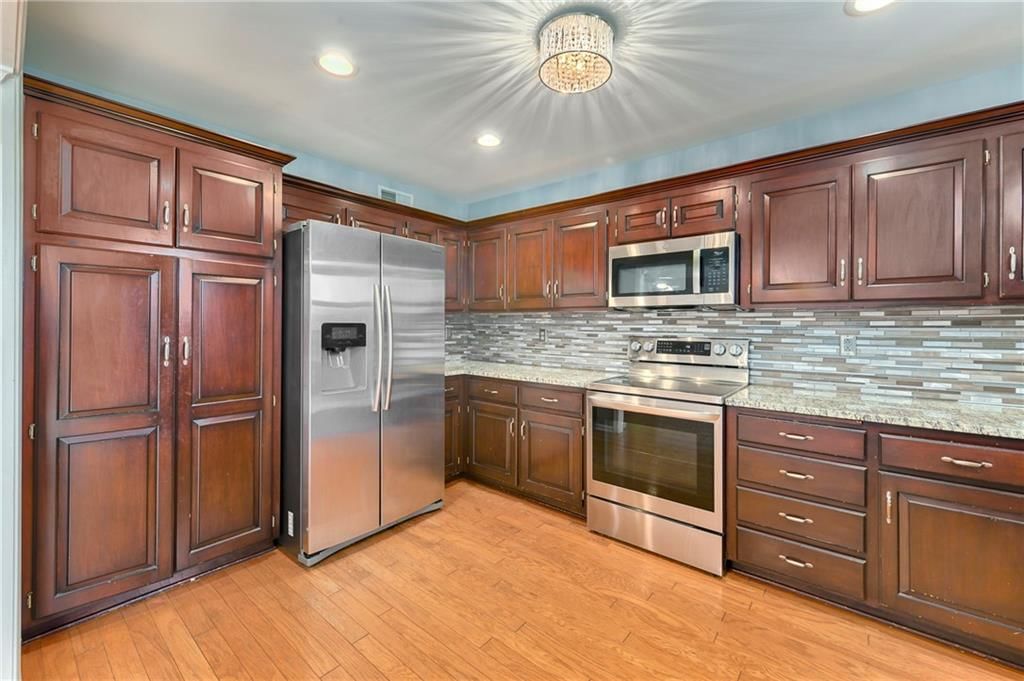 11915 N Holmes Court — photo 12