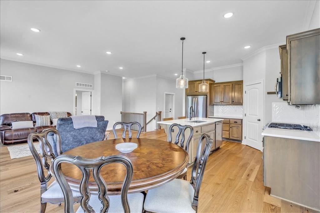 19002 Millview Street — photo 9
