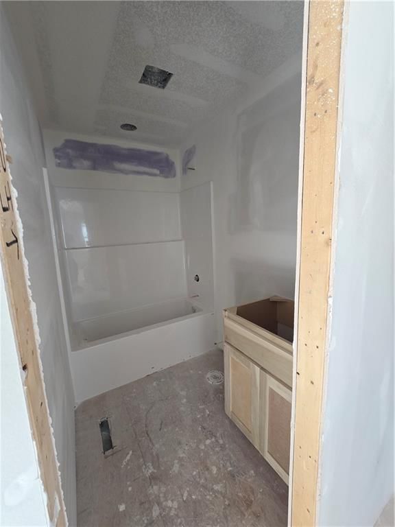 512/514 W Lawrence Street — photo 3