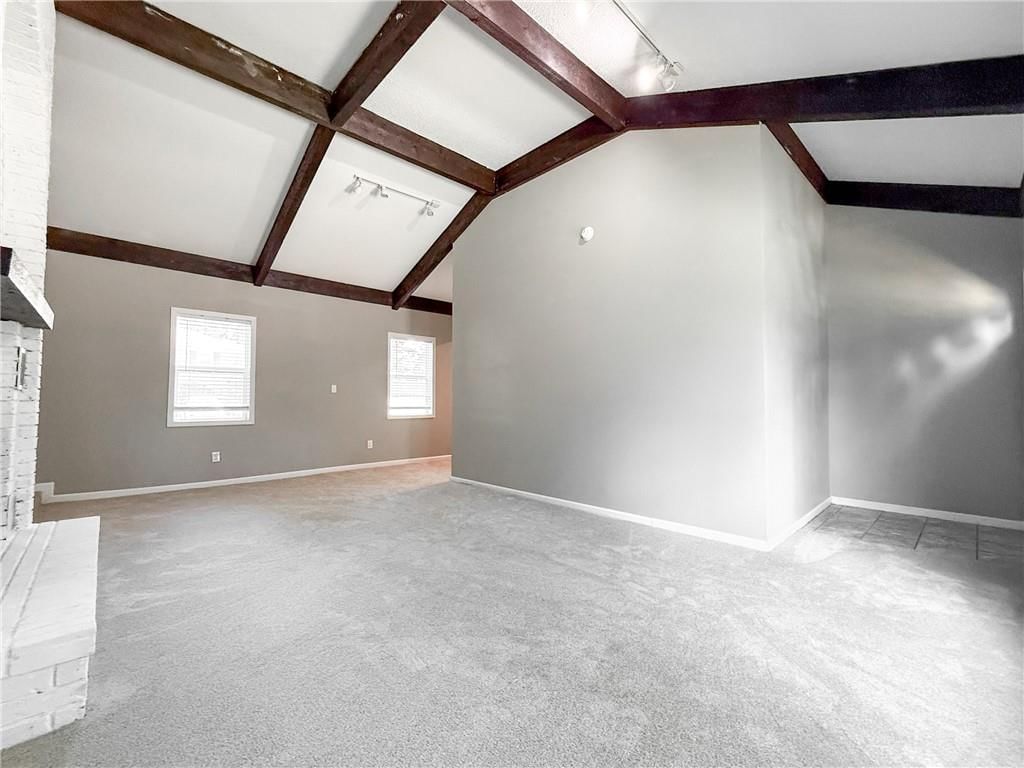 1512 NW B Street — photo 4
