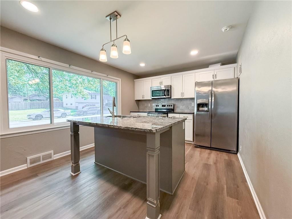 1512 NW B Street — photo 7
