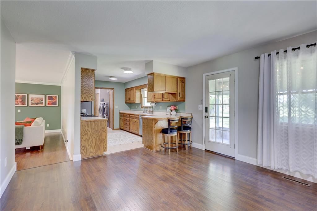 1810 N Free King Highway — photo 13