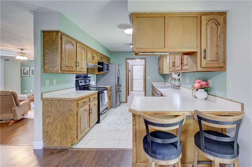 1810 N Free King Highway — photo 16
