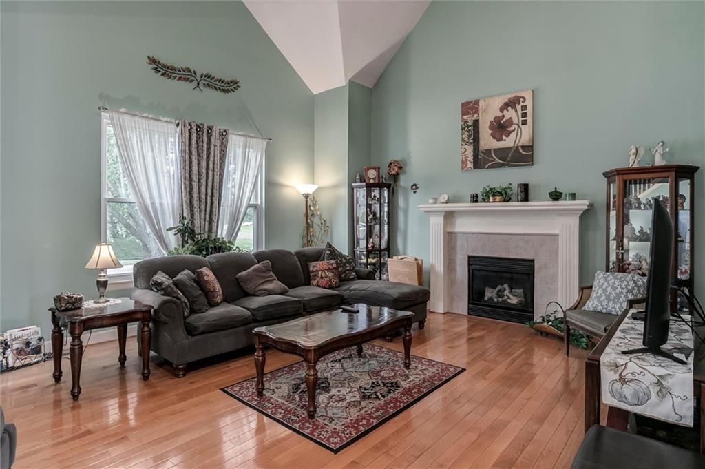 20461 W 201 Street — photo 5