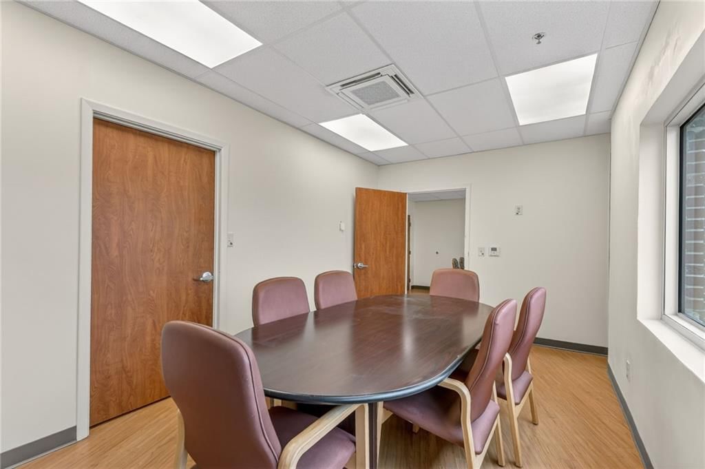 106 Hospital Drive — photo 11