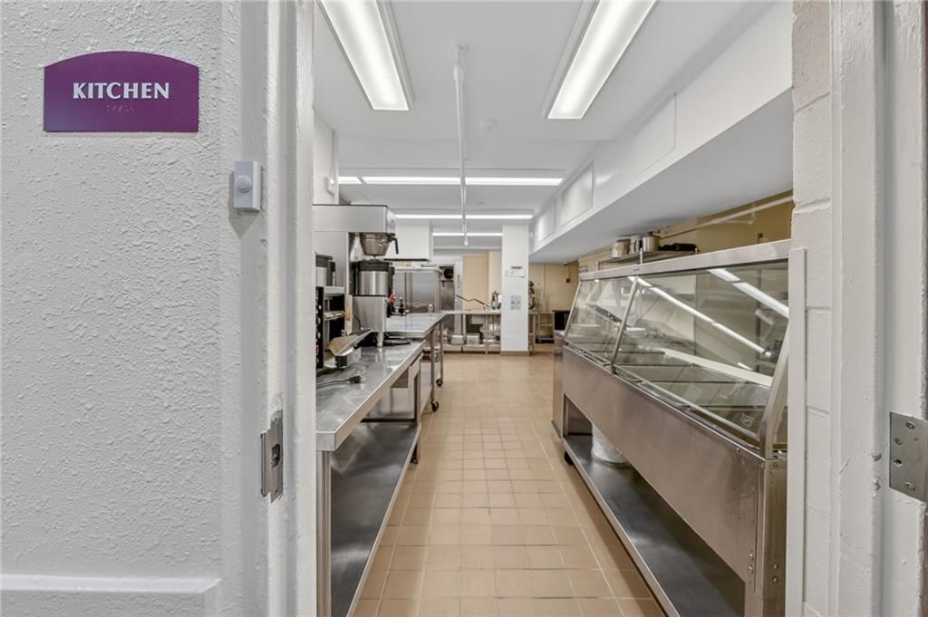 106 Hospital Drive — photo 20