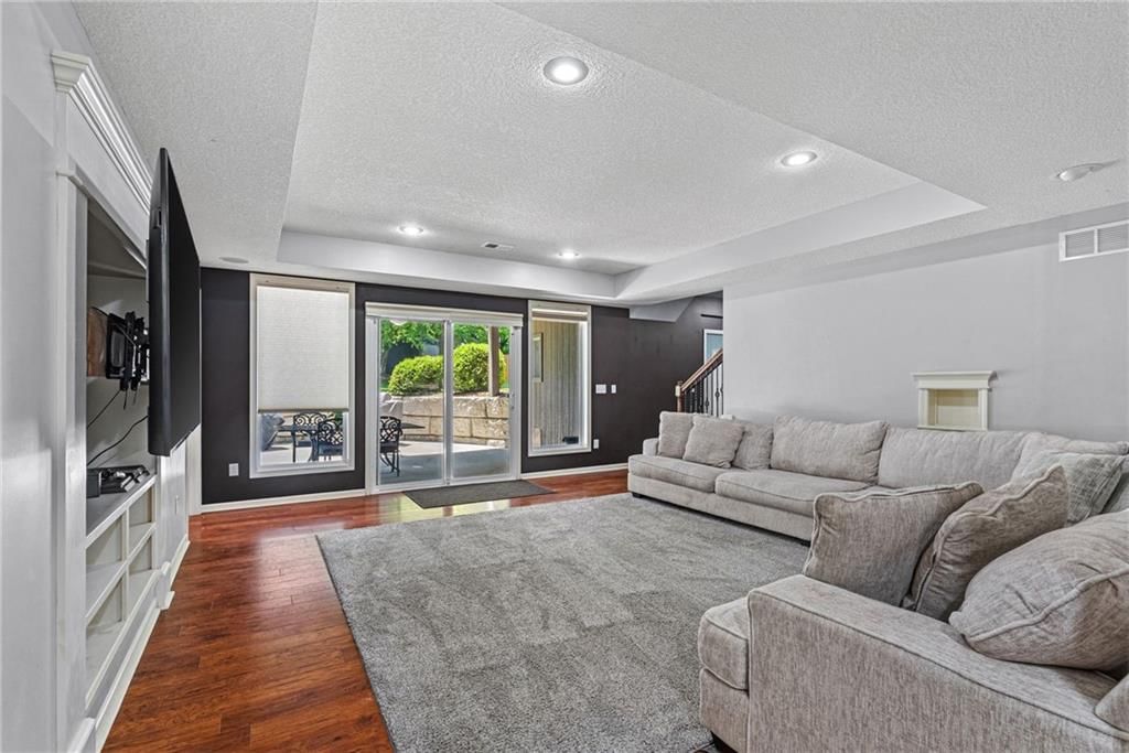 11278 S Whitehall Street — photo 25