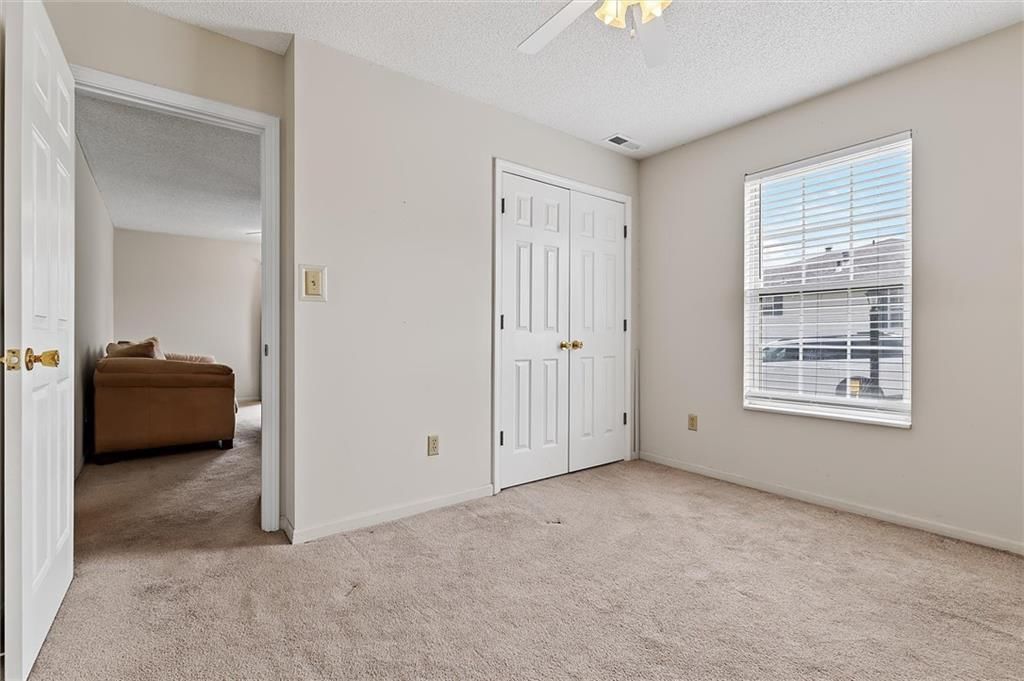 300 E Hansen Court — photo 17