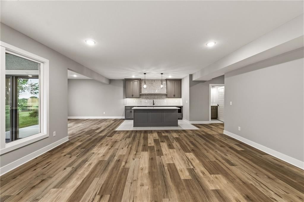 10139 N Kansas Court — photo 56