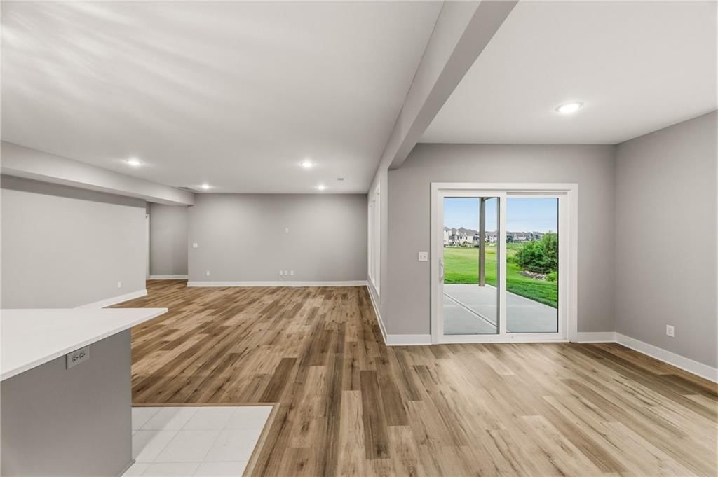 10139 N Kansas Court — photo 61