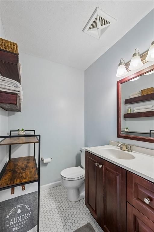 8039 Hemlock Street — photo 12
