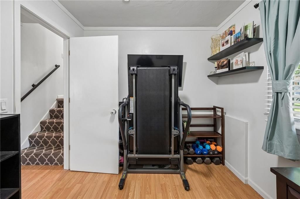 8039 Hemlock Street — photo 19