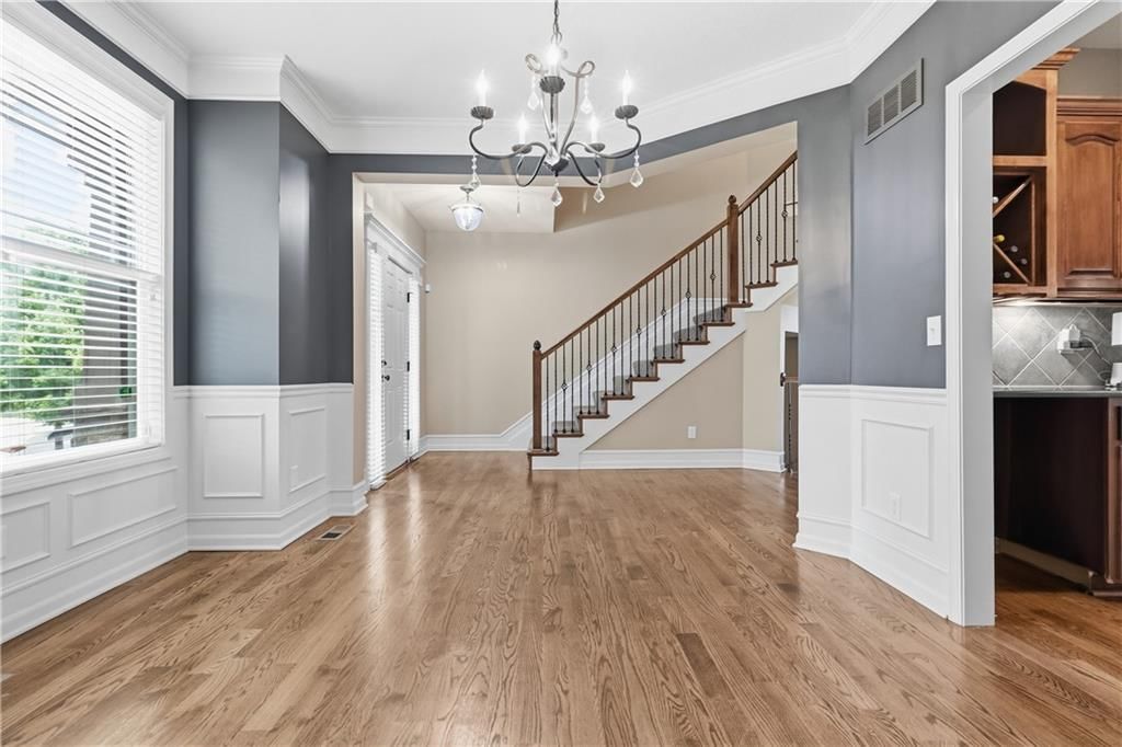 22041 W 98 Street — photo 3