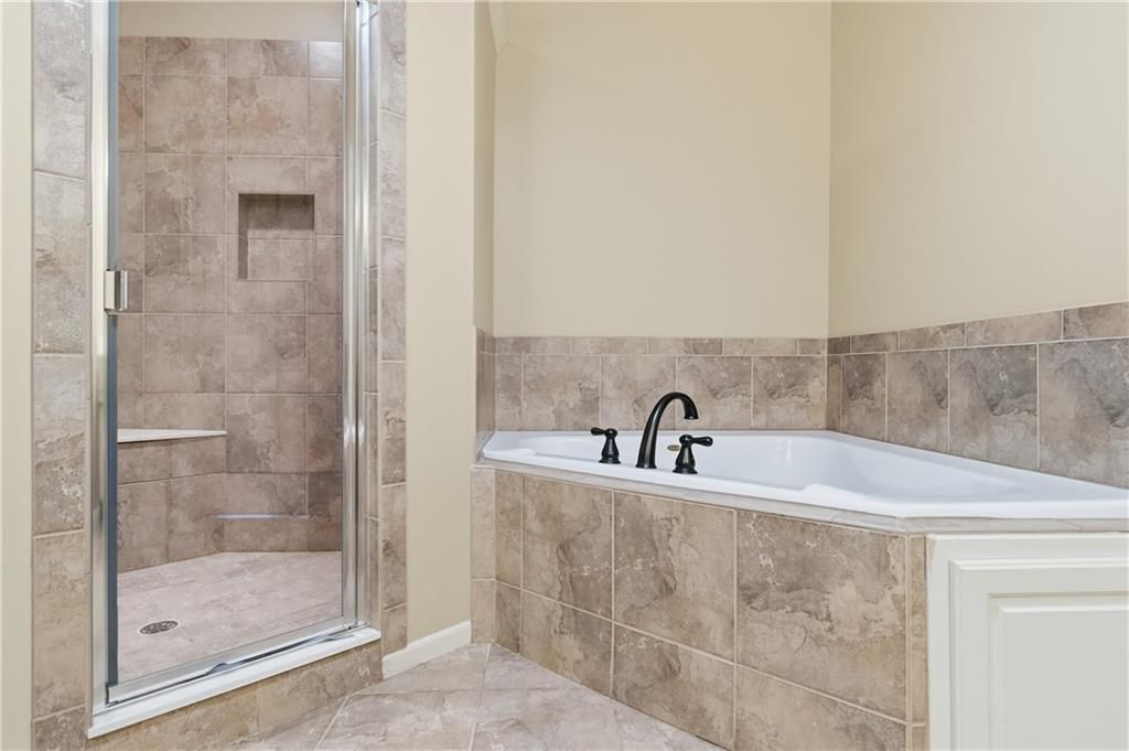 22041 W 98 Street — photo 15