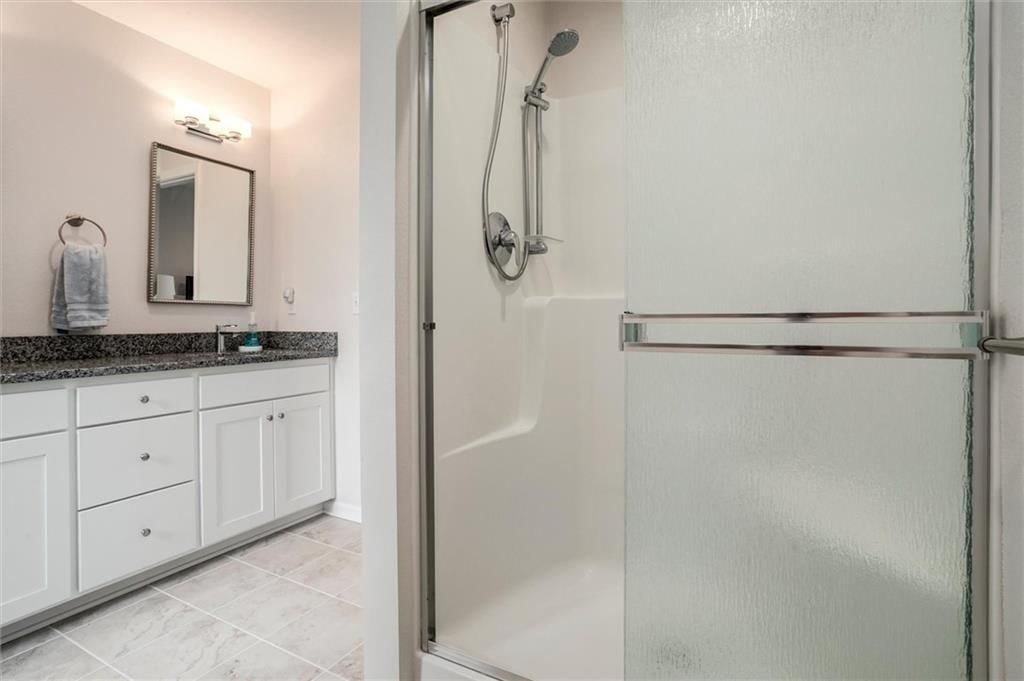 54 SE Lakeview Drive — photo 22