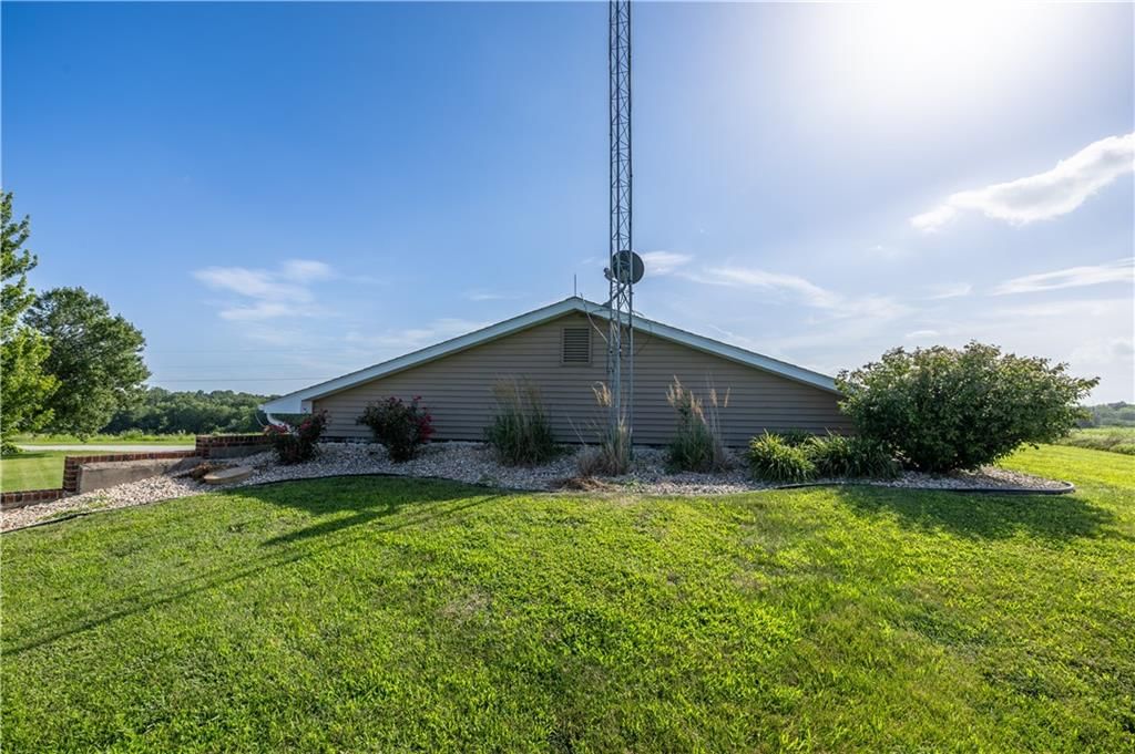 2196 County Road 141 — photo 8