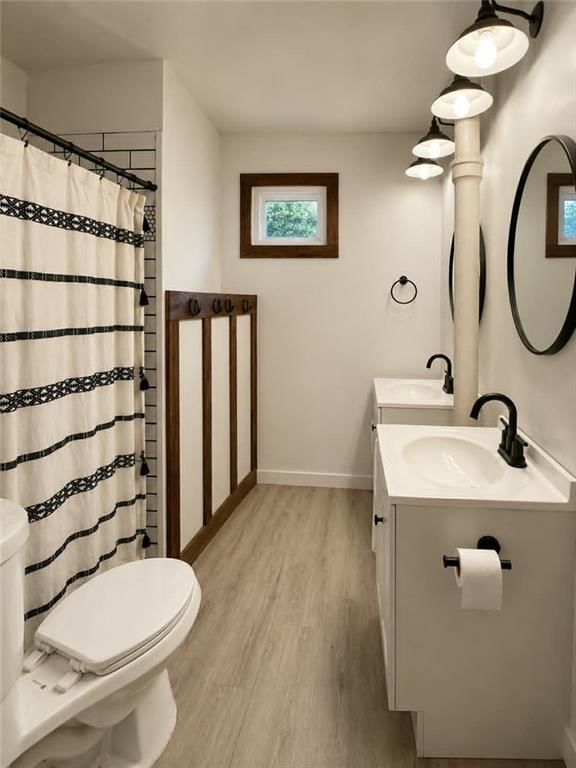 209 W 8th Street — photo 9