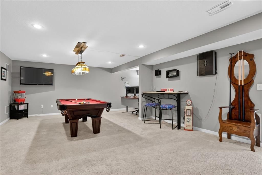 389 N Ferrel Street — photo 18