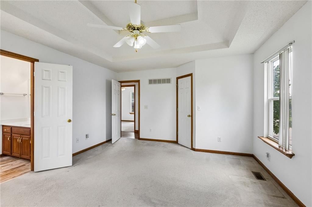 10947 N Wallace Avenue — photo 15