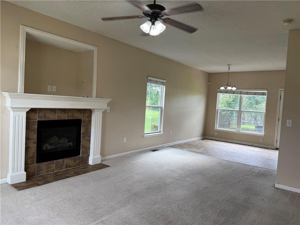1015 Tamarisk Drive — photo 2