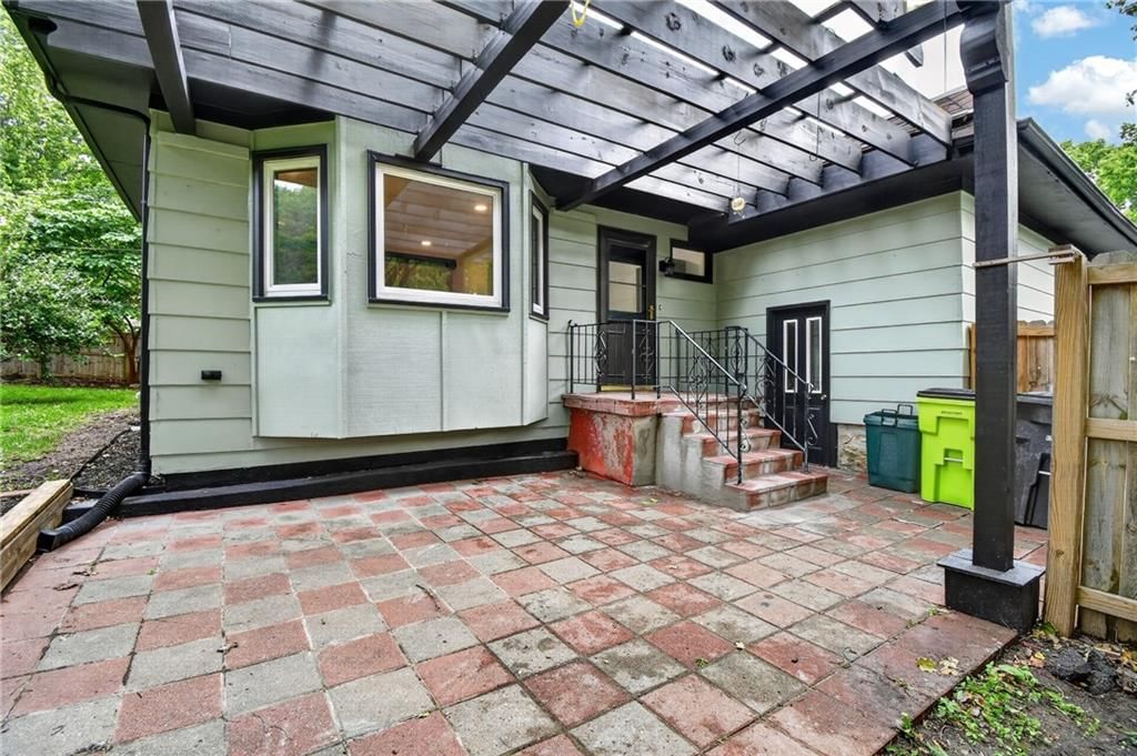 421 3rd Street — photo 37