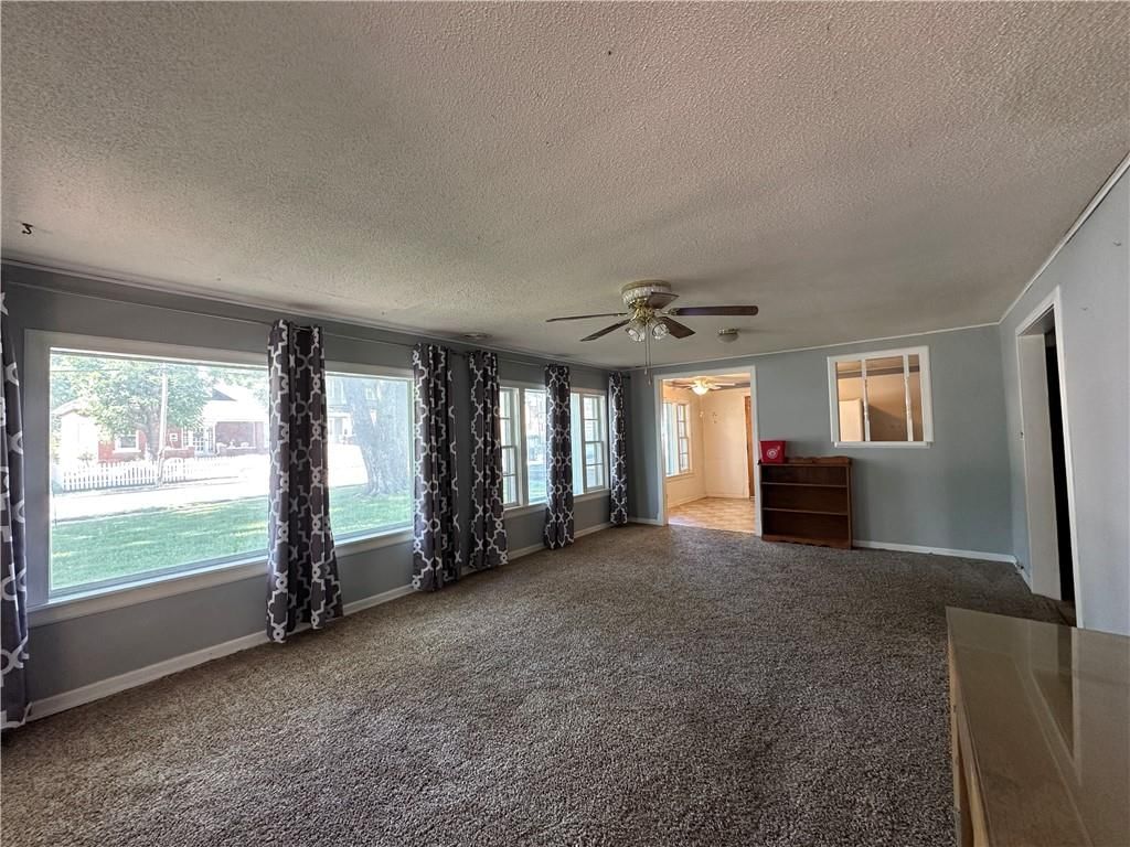 1820 South Street — photo 11