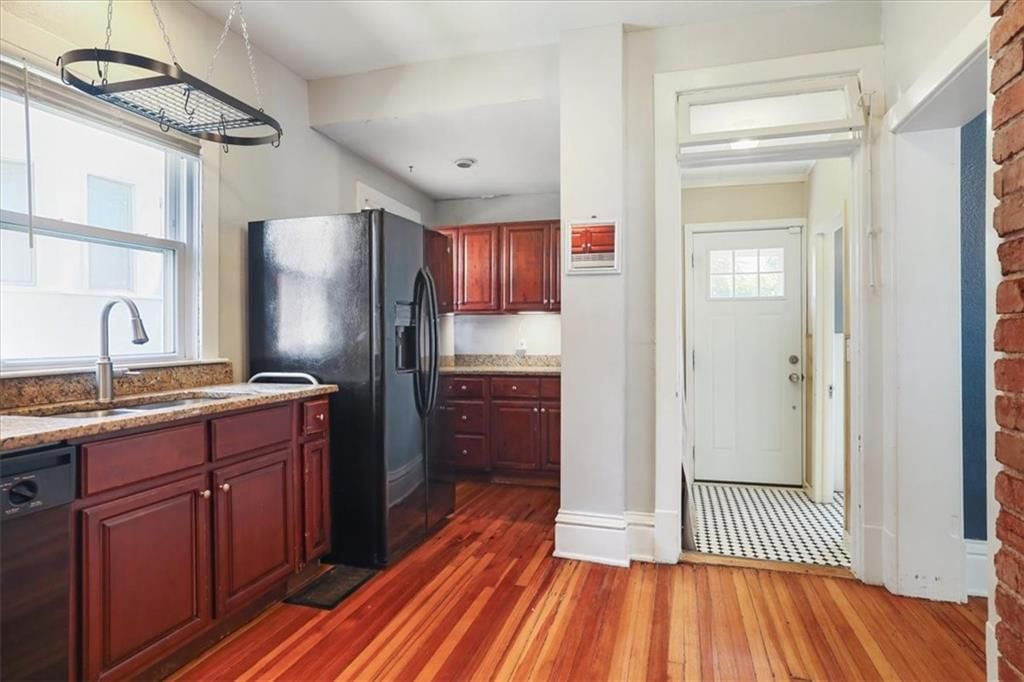 3911 Central Street — photo 9