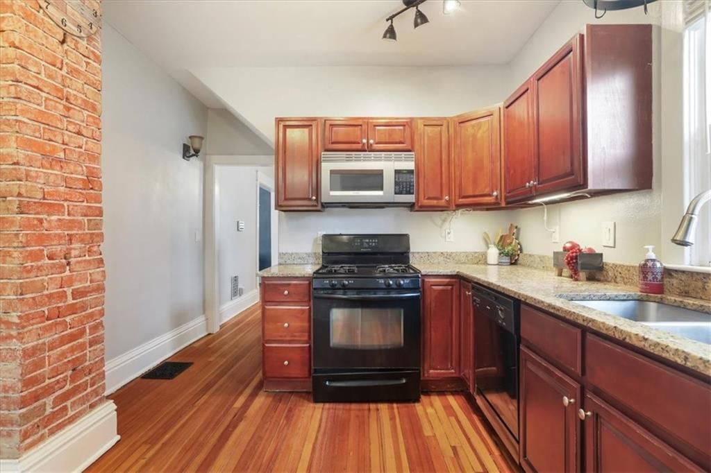 3911 Central Street — photo 11