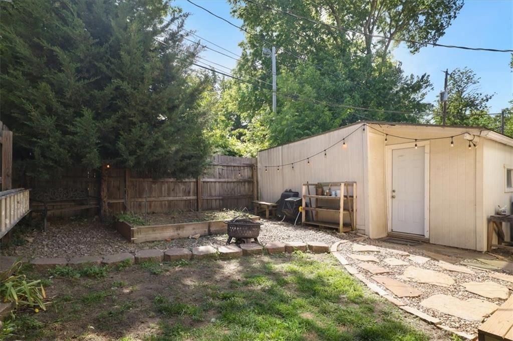 3911 Central Street — photo 22
