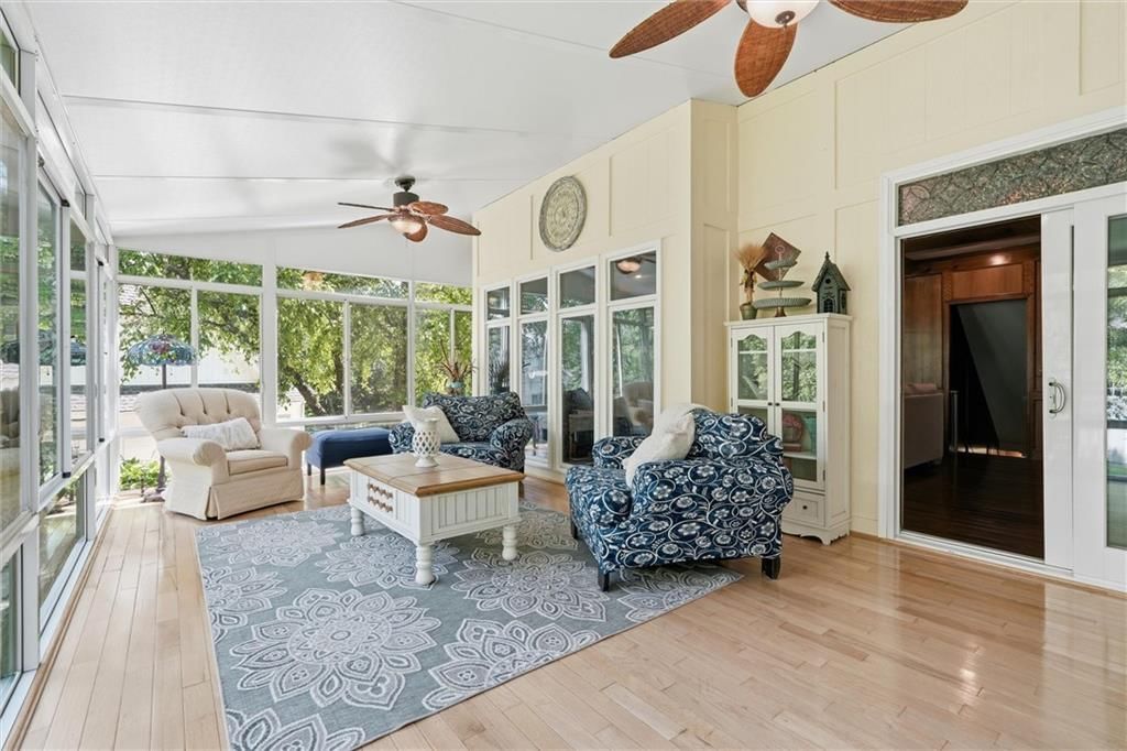 12724 Catalina Street — photo 21