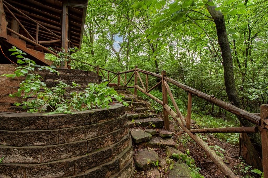 2909 N Hunter Avenue — photo 4
