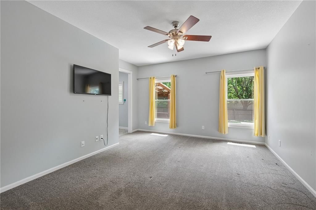 20929 Maple Terrace — photo 11