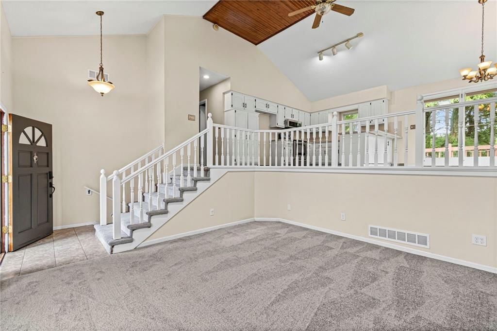 2204 NE Chipman Road — photo 9