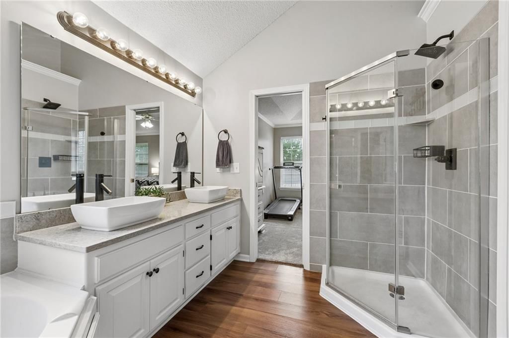 4619 SW 8th Street — photo 24