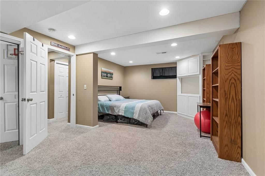 4619 SW 8th Street — photo 32