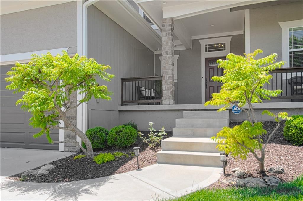 24031 W 121st Street — photo 2