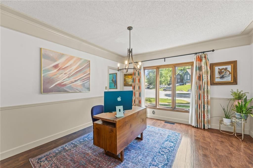 8426 Woodson Place — photo 15