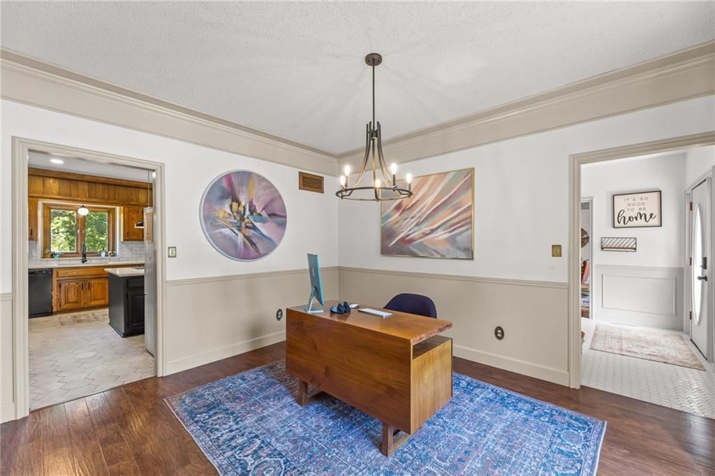 8426 Woodson Place — photo 16
