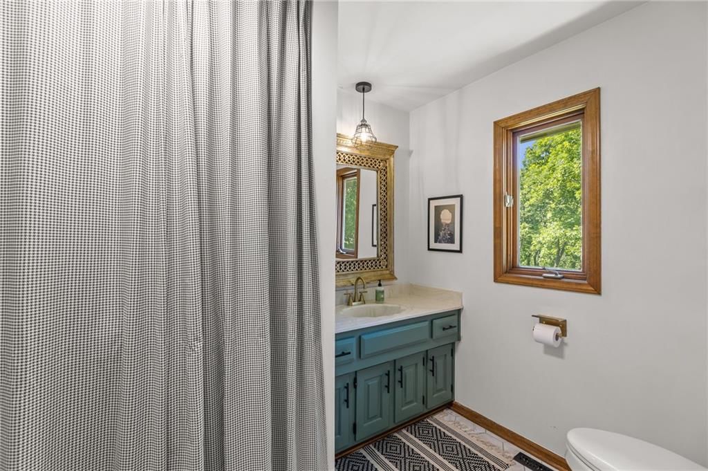 8426 Woodson Place — photo 33
