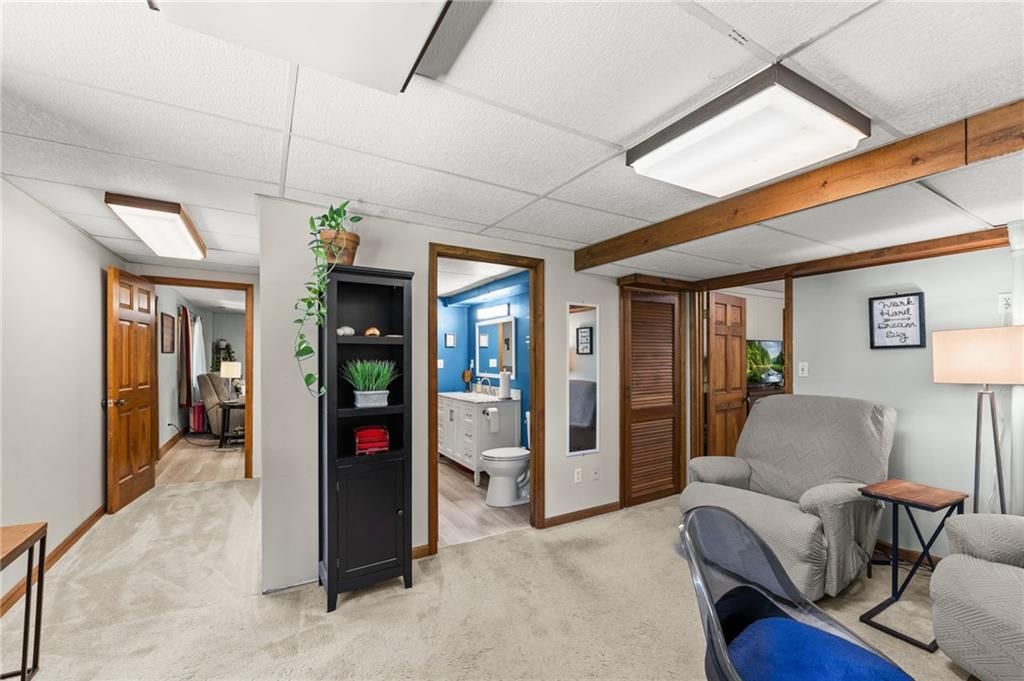 8426 Woodson Place — photo 38