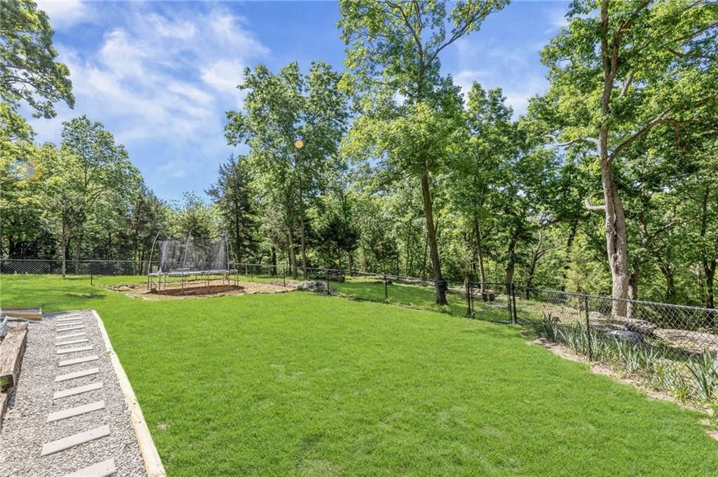 8426 Woodson Place — photo 43