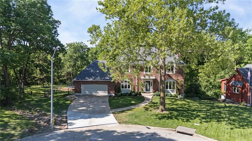 8426 Woodson Place — photo 49