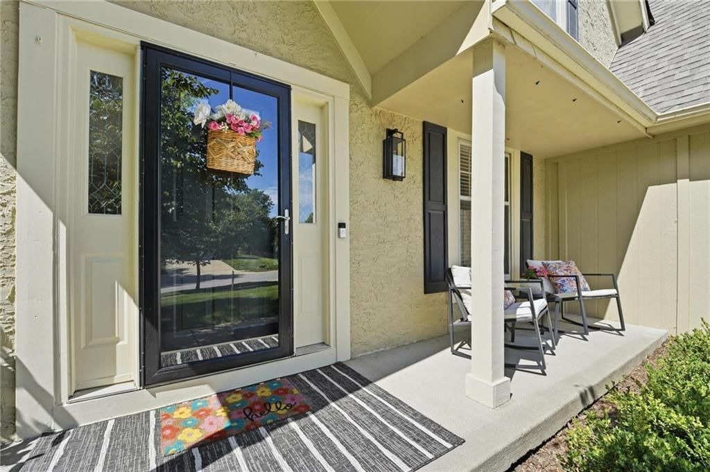 8126 NW Tipton Avenue — photo 2