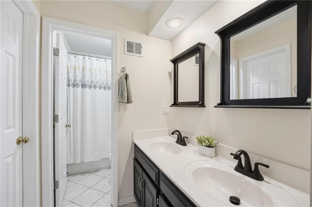 8126 NW Tipton Avenue — photo 29